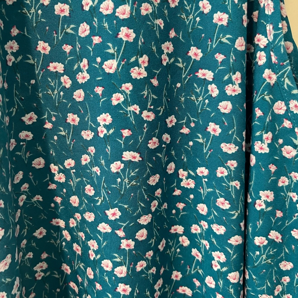 Spring / Summer Dress - Picture 3 of 4